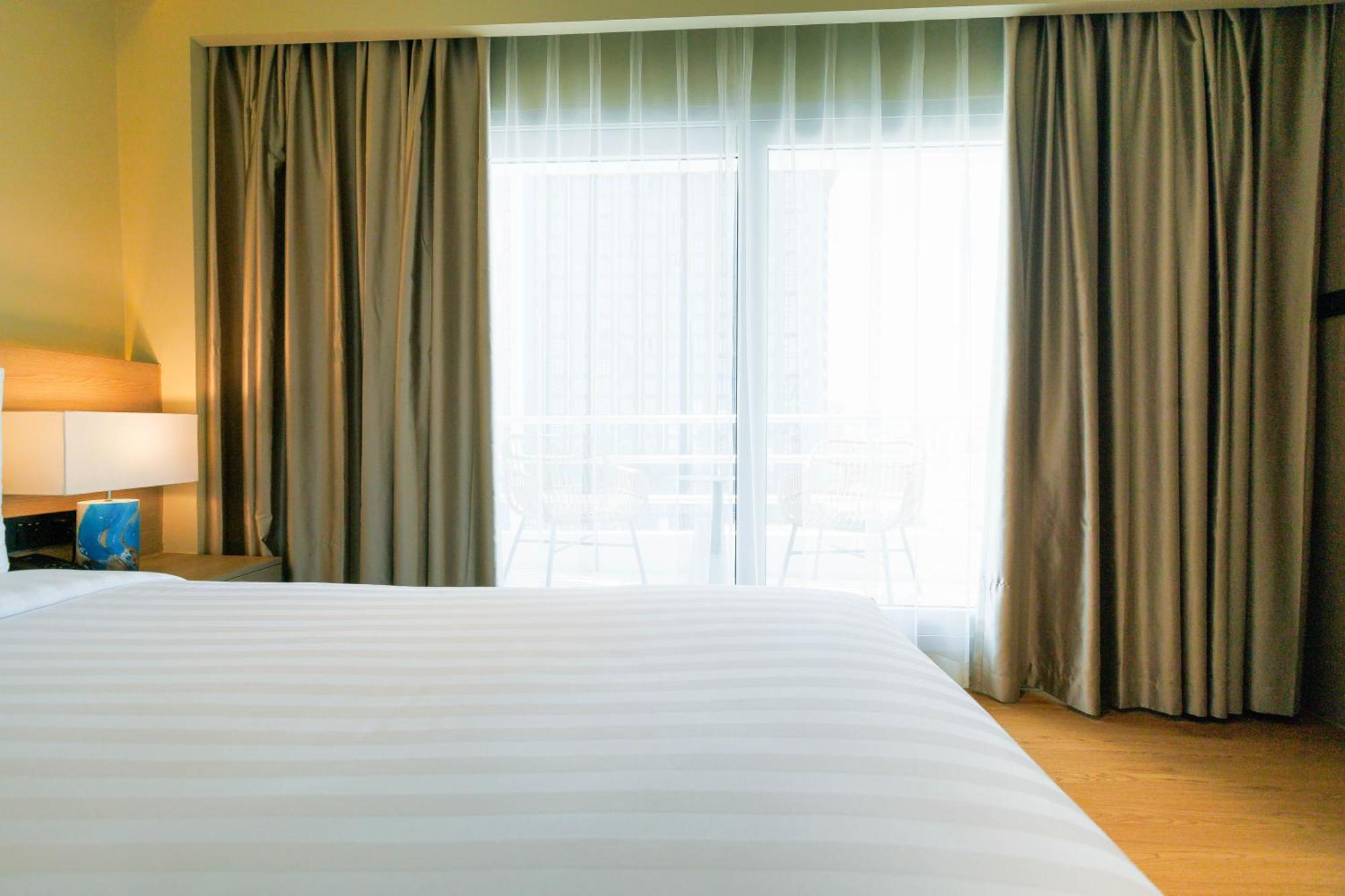 Hotel The One Bay Breeze Pattaya Zewnętrze zdjęcie