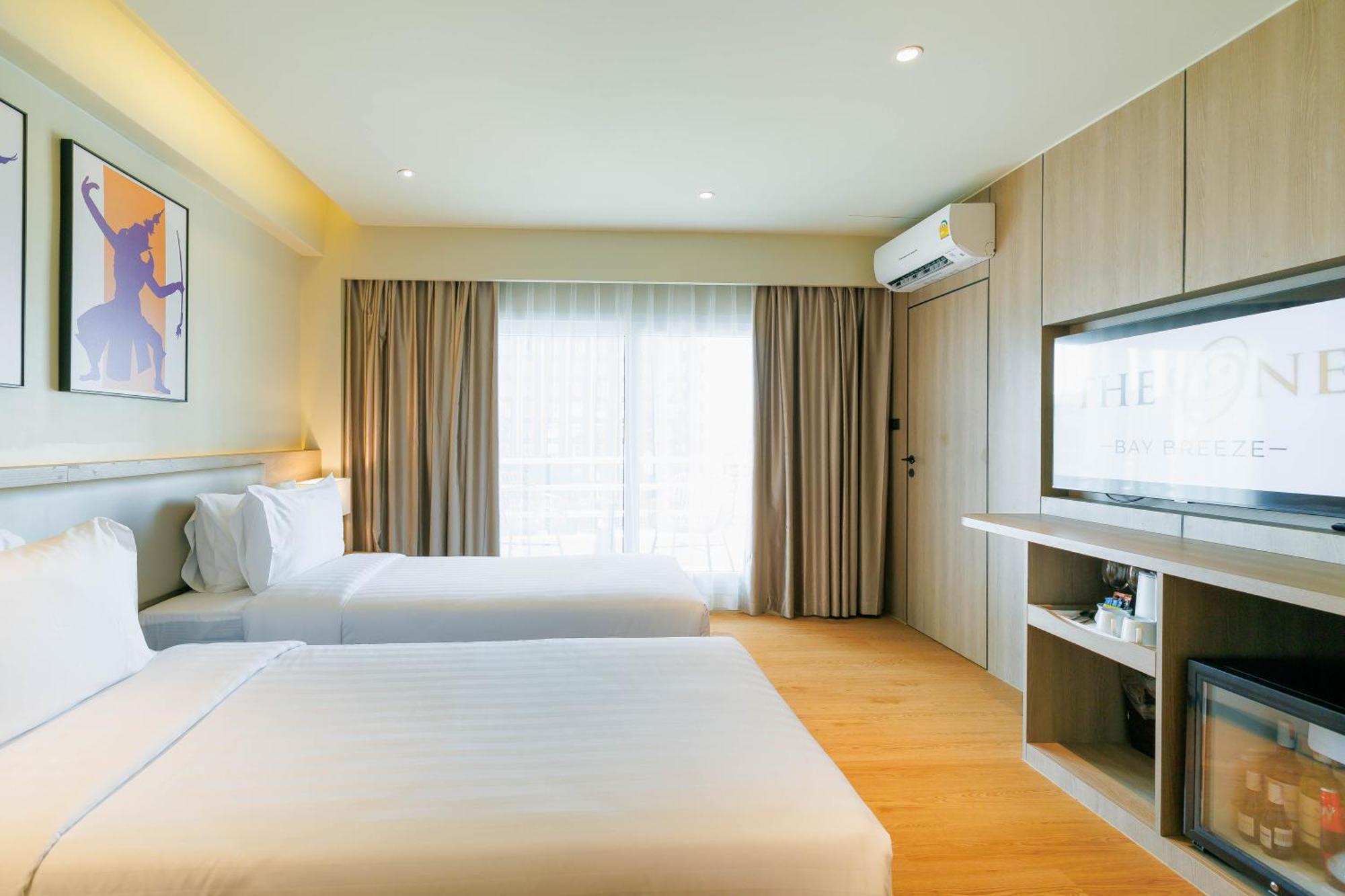 Hotel The One Bay Breeze Pattaya Zewnętrze zdjęcie